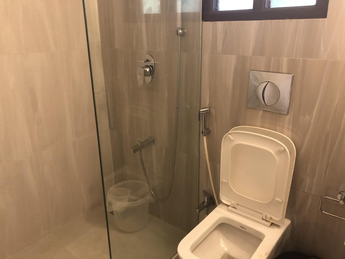 Coco Goa Hotel Arpora Ngoại thất bức ảnh
