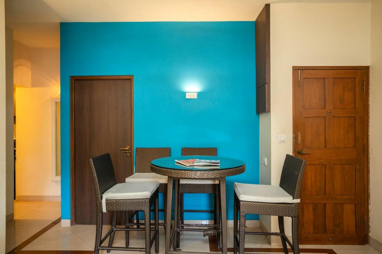 Coco Goa Hotel Arpora Ngoại thất bức ảnh